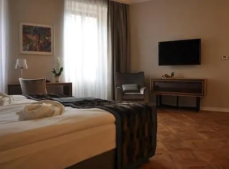 Otel Alter